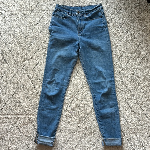 BDG Twig Super High Rise Jeans 27W Light Blue - Picture 2 of 10